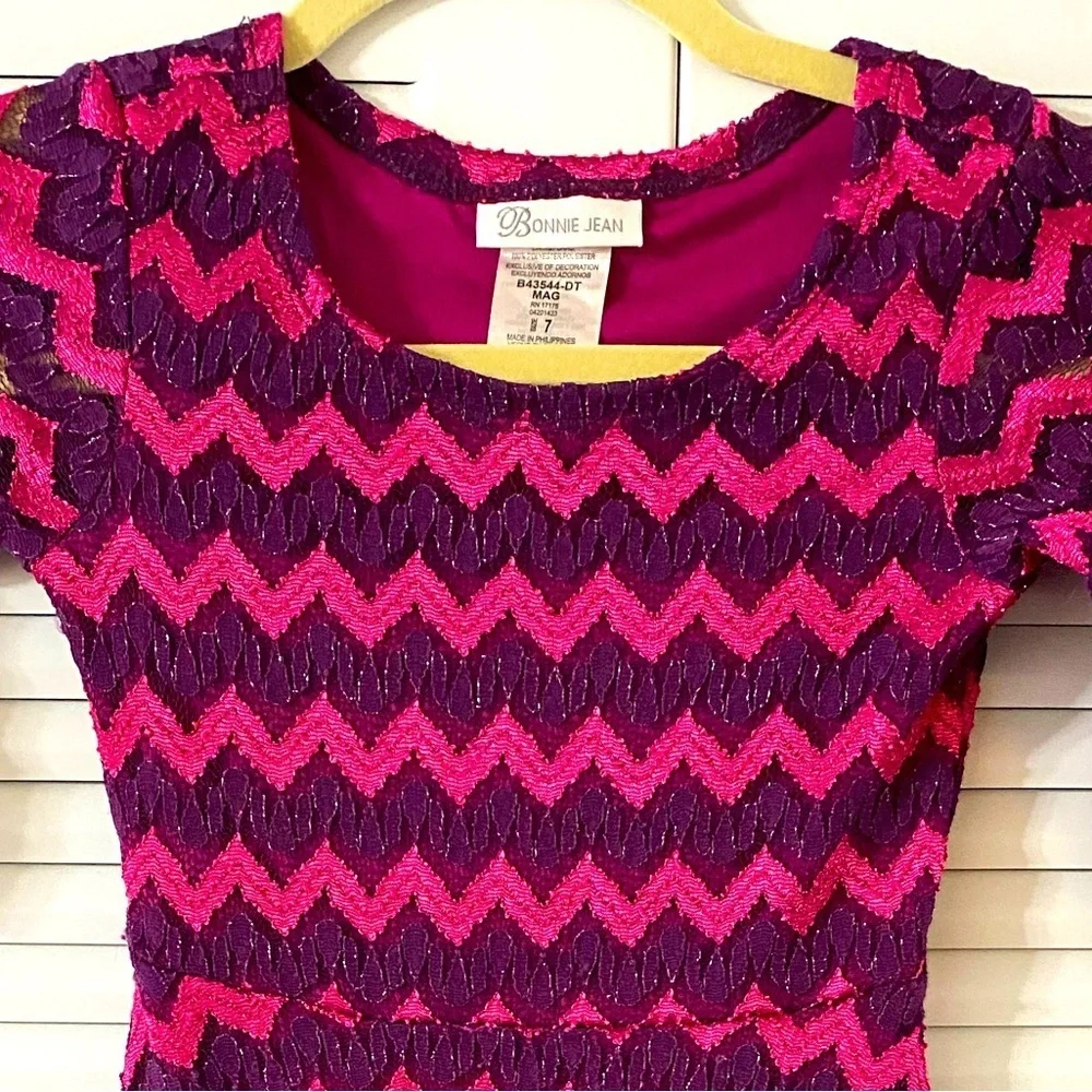 Bonnie Jean Lace Dress, Girls Sz 7, Geometric, Semi sheer sleeves, Like new‍